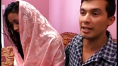 Gang-banged babe nóng Ấn Độ