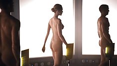 Starship troopers 3: nữ diễn viên khác nhau.