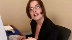 MILF babe đặc biệt giao hàng cho janet sm65