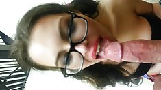 Teen kiêm trong miệng